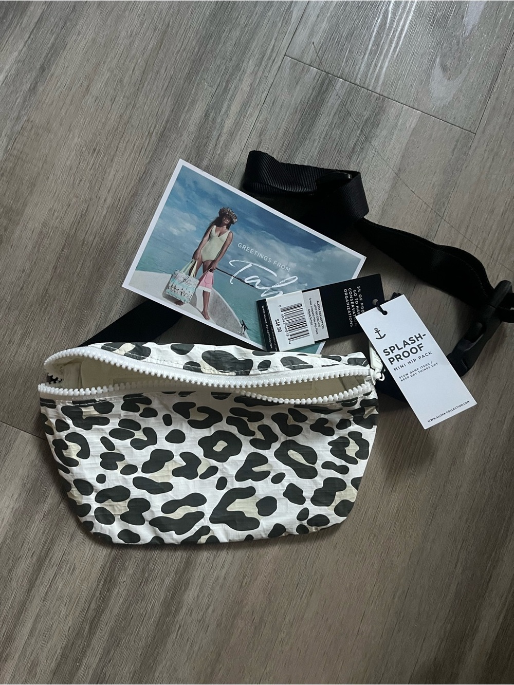 NWT ALOHA Collection Mini Hip Pack Snow Leopard Ghost - Picture 3 of 8